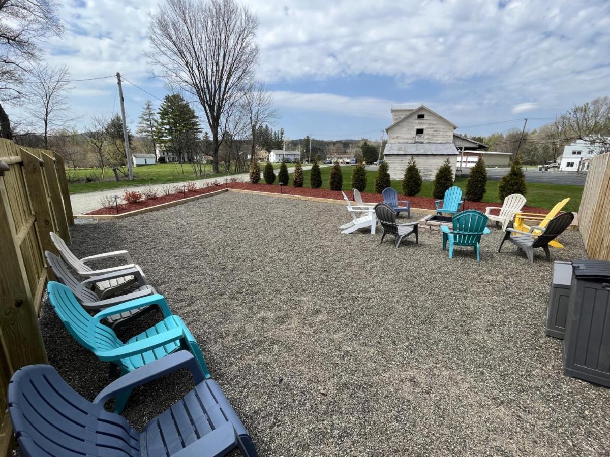 2 Bed Berkshire Getaway Minutes To Jiminy Peak Ski แฮนค็อค ภายนอก รูปภาพ
